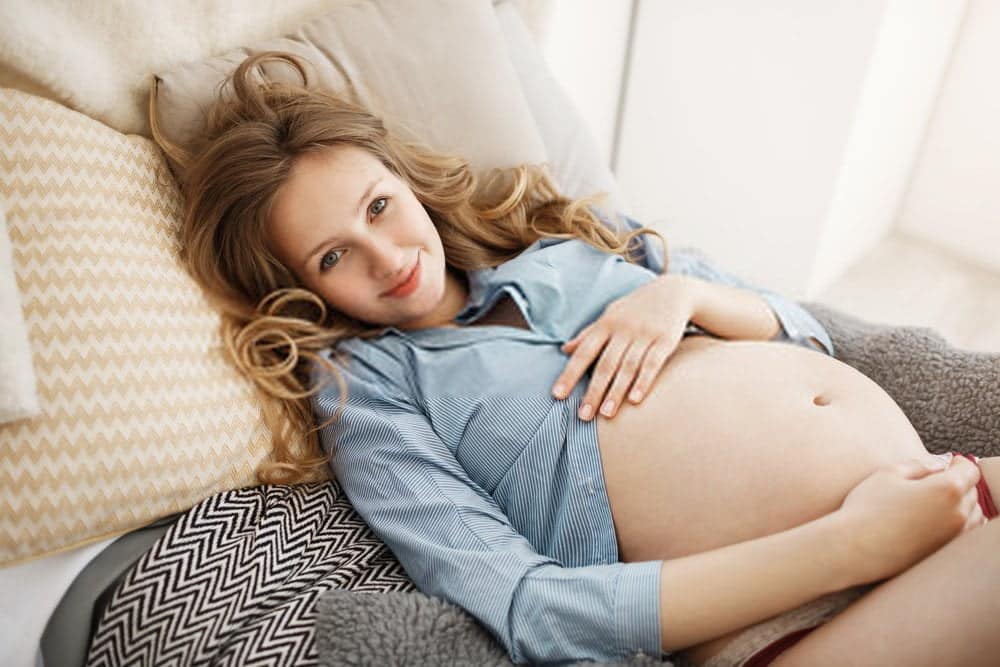 هل الليزر المنزلي يضر الحامل؟ دليل شامل ومفصل 2023